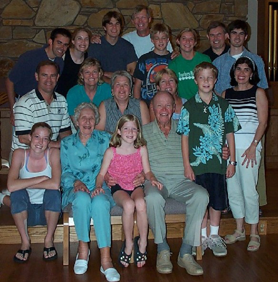 01wholefam2