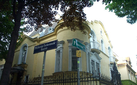 04house3