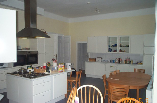 16kitchen 3