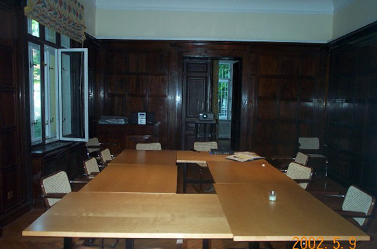 20school room