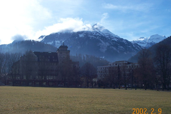 Mtns- Hotel